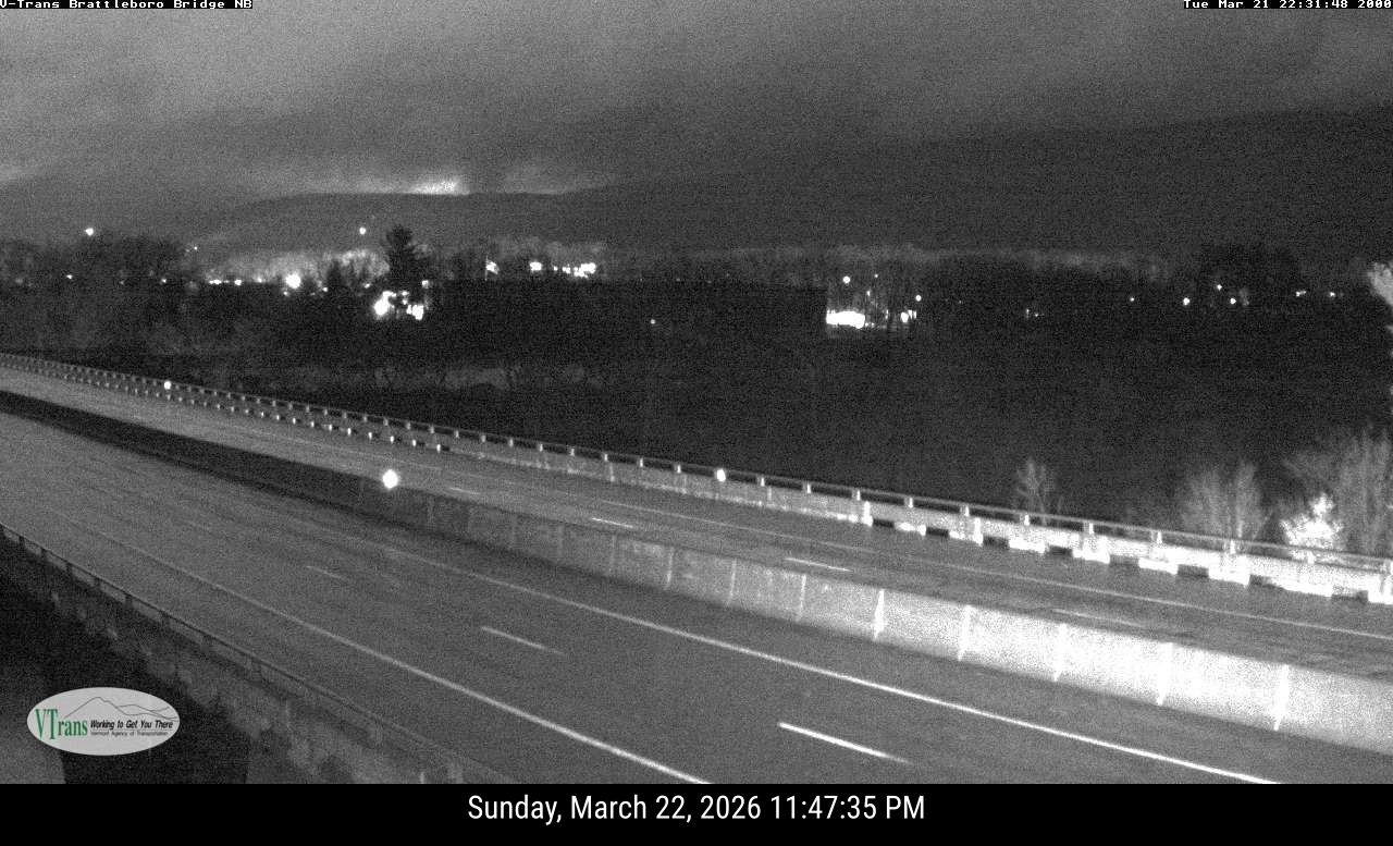 BRATTLEBORO BRIDGE I-91 SB North live webcam