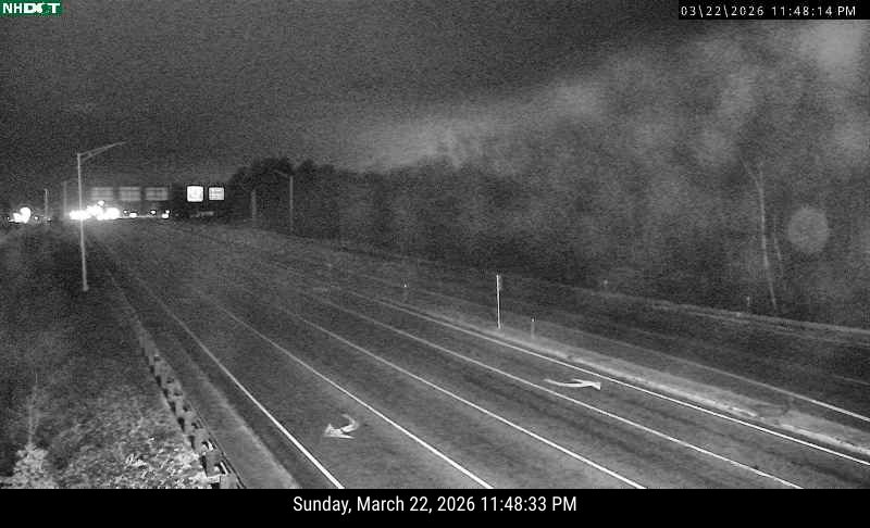 US 3 66.4 - NH 140 live webcam