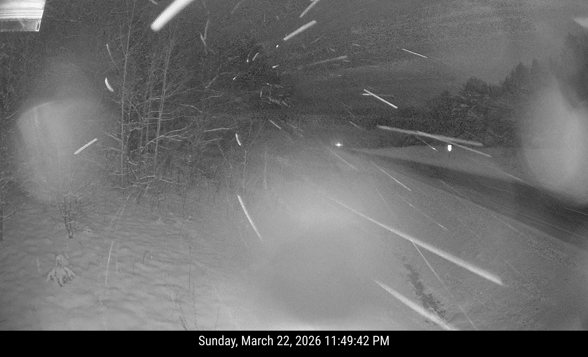 I-95 Mile 150 NB (Pittsfield) live webcam