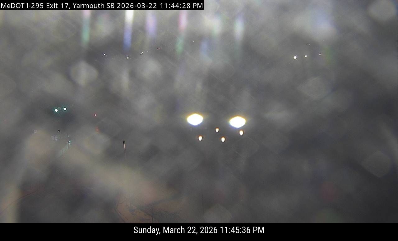 I-295 Mile 17 SB (Yarmouth PTZ) live webcam